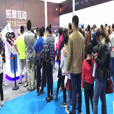 vr體驗(yàn)館加盟店越來(lái)越被投資者所看中